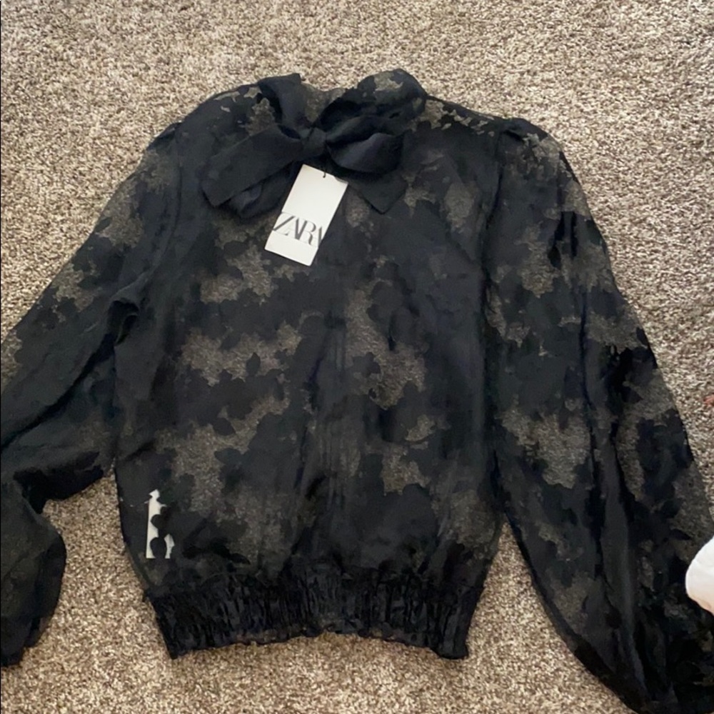 Black Zara top